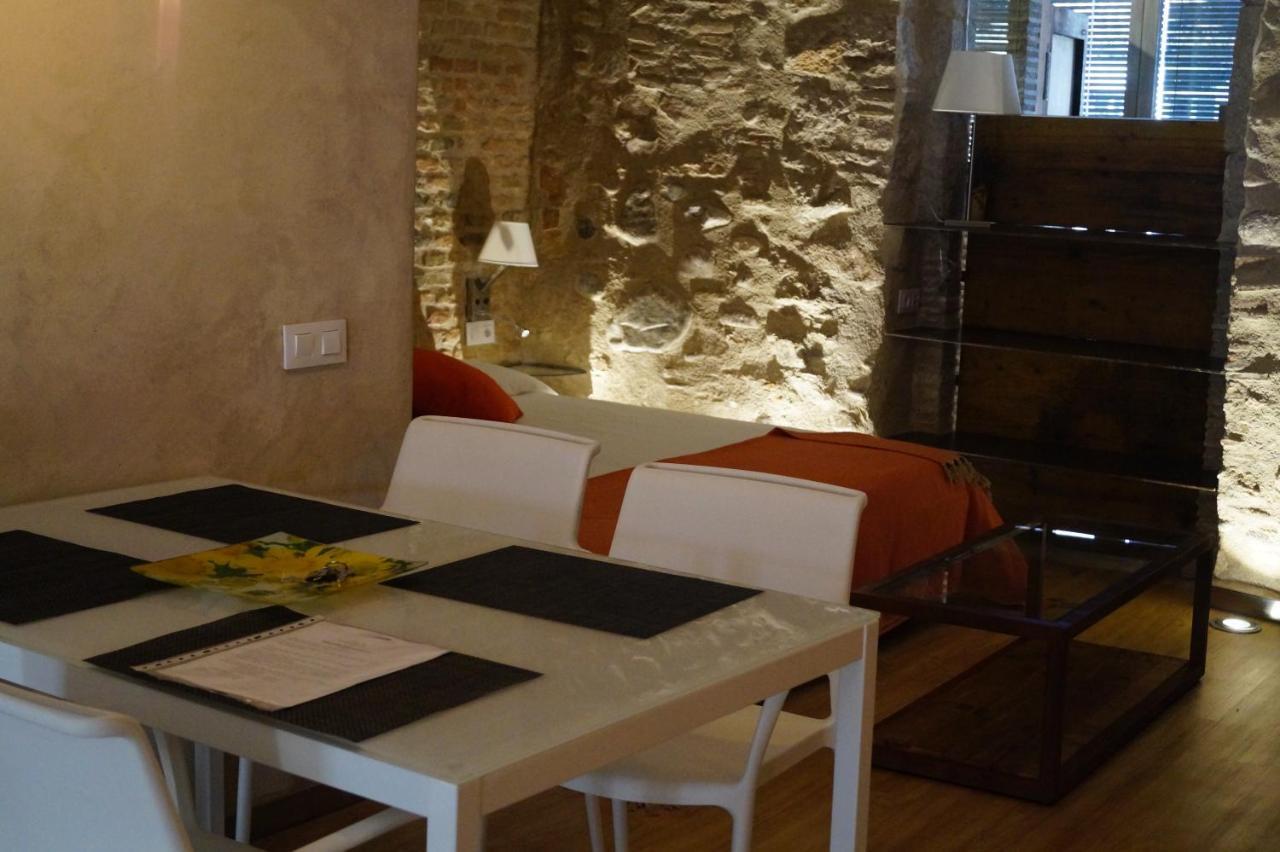 Onyar Apartments Rambla De La Llibertat 27 Χιρόνα Εξωτερικό φωτογραφία